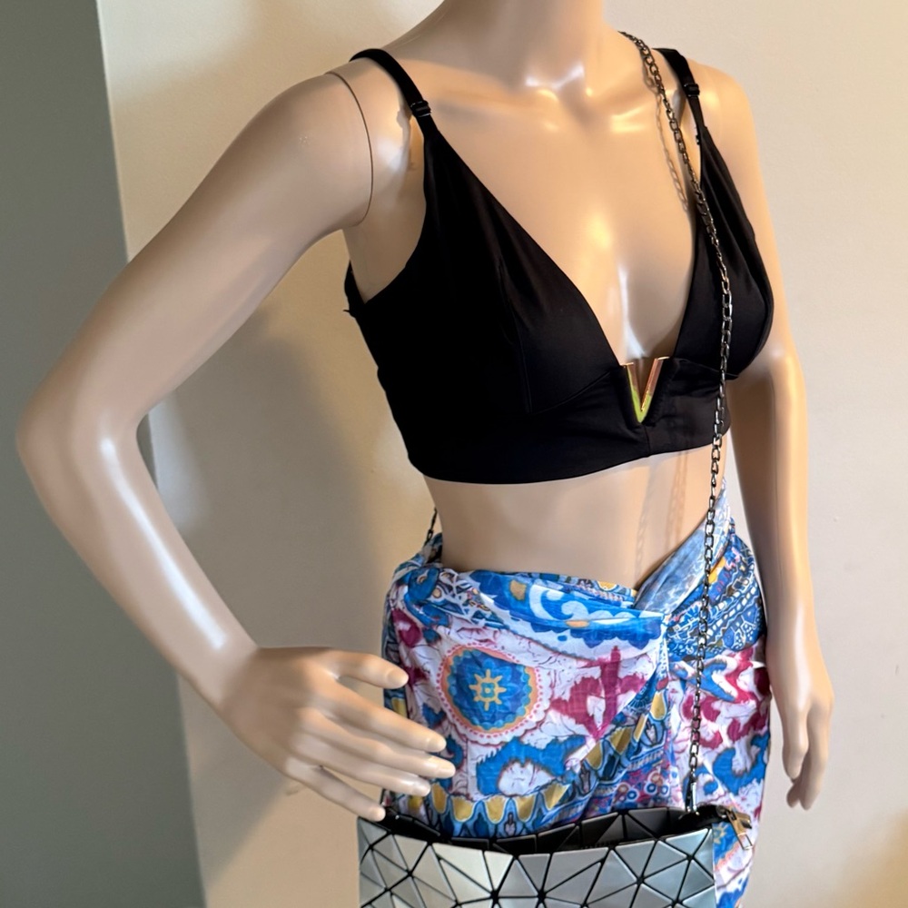 Black and Blue Crossbody Bags with Classic and Vibrant Designs